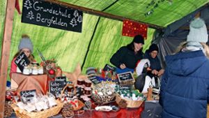 Bergfelder Weihnachtsmarkt: Waffel- und Glühweinduft locken schon von Weitem