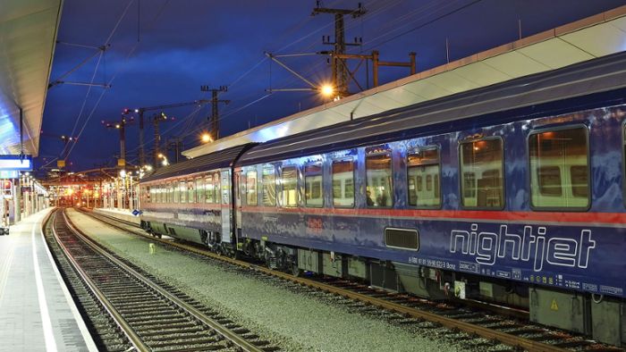 Stuttgarts Bahnhof für Nachtzug zu teuer