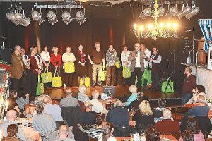 Viele ehrenamtliche Helfer ermöglichen die Vorstellungen auf der Seh(e)-Bühne des Kaffee-Gässle-Vereins.  Foto: Kraushaar Foto: Schwarzwälder-Bote