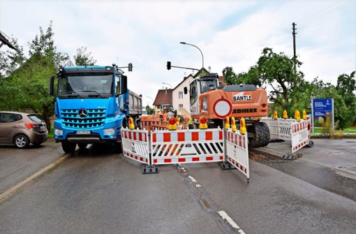 Keine Durchfahrt: in Heiligenbronn ist gesperrt. Foto: Riesterer