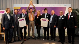 Deutsches Zentrum für Luft- und Raumfahrt e. V. mit Aviation Award geehrt