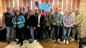 Ein Teil der nominierten  Kandidaten der CDU für den Gemeinderat mit     Sitzungsleiterin Katrin Schindele (Dritte von links) Foto: CDU