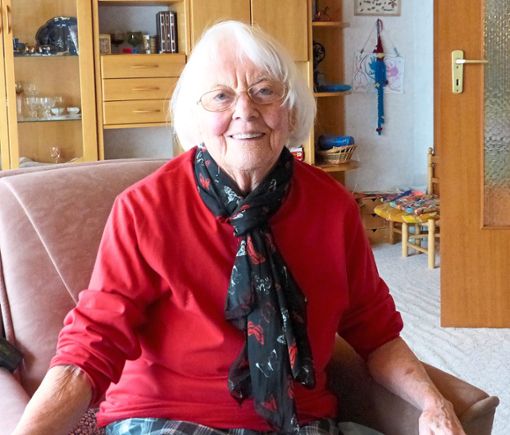 Ihren 90. Geburtstag feiert Gertrud Hölzel am 9. April in Bad Wildbad.Foto: Bechtle Foto: Schwarzwälder Bote