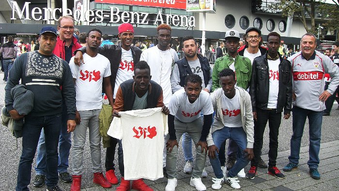 Lea-Bewohner beim Spiel des VfB Stuttgart
