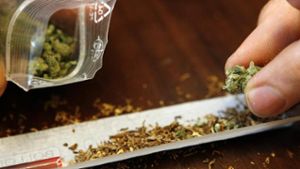 Raser versteckt 350 Gramm Marihuana unter Sitz