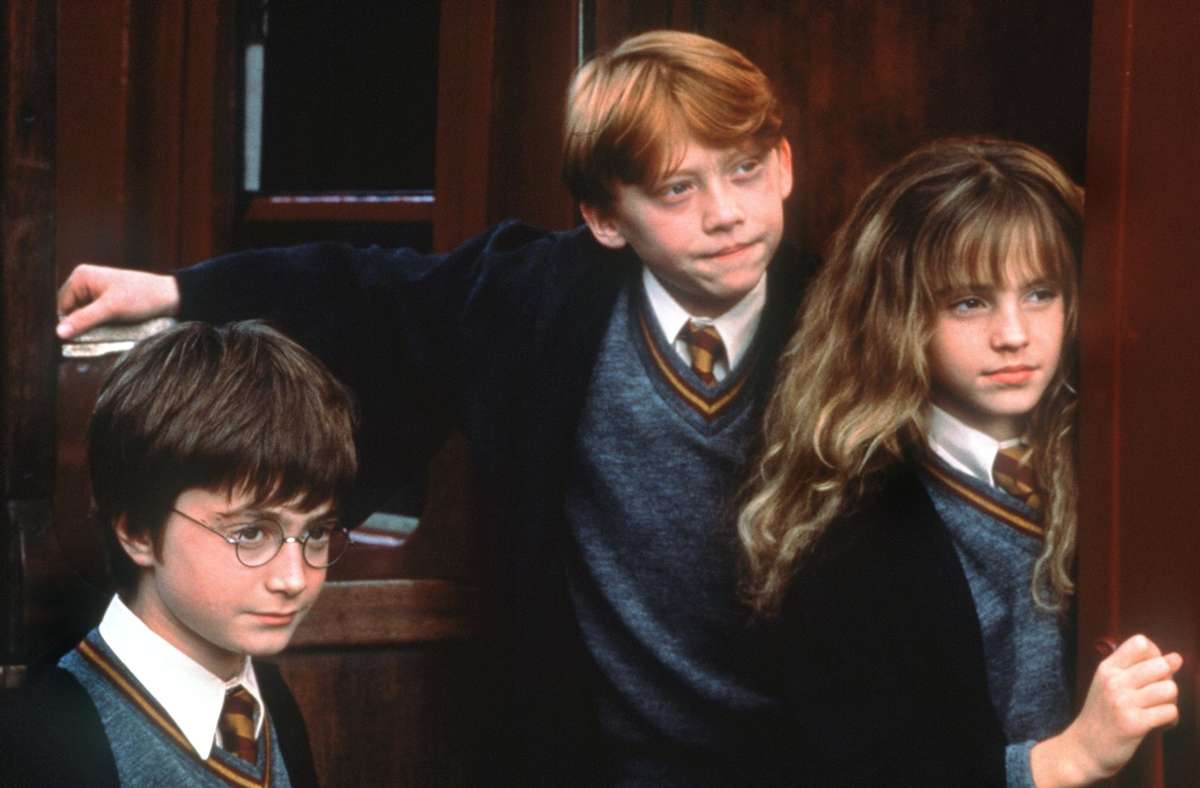 So sahen Daniel Radcliffe als Harry, Rupert Grint als Ron und Emma Watson als Hermine vor zwanzig Jahren im Film „Harry Potter und der Stein der Weisen“ aus Foto: dpa/Warner