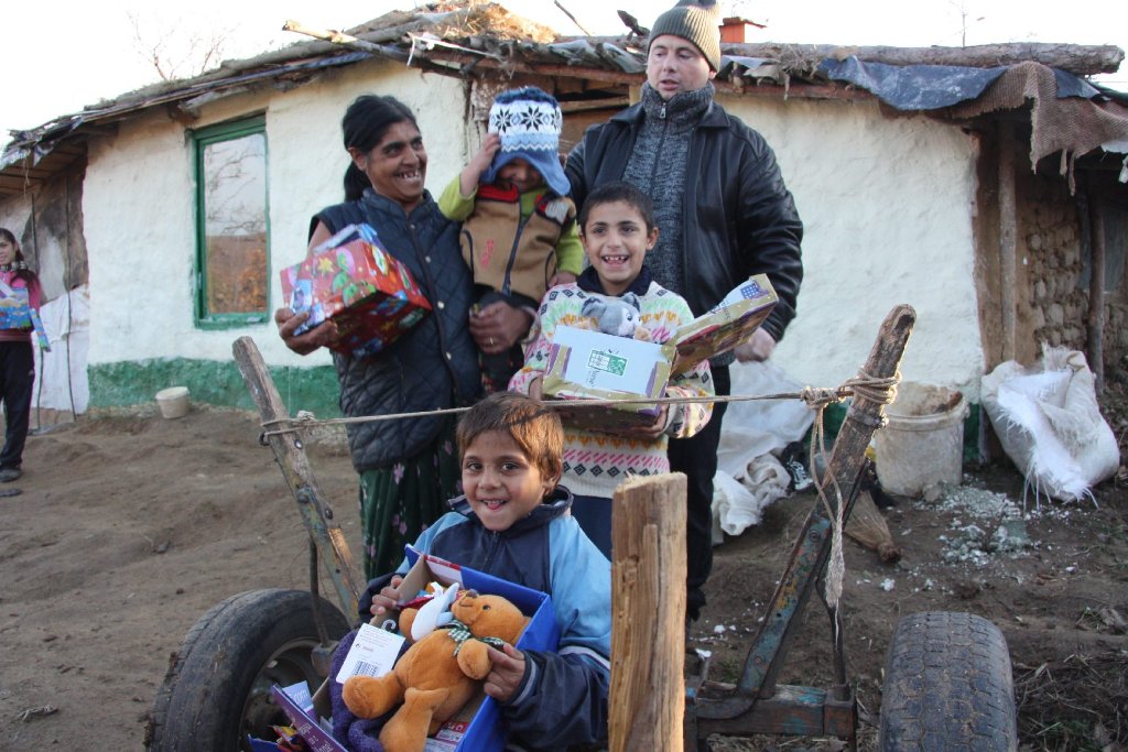 Groß ist immer die Freude bei den Bedürftigen, wenn die Weihnachtspakete bei ihnen eintreffen.  Foto: Archiv Foto: Schwarzwälder-Bote