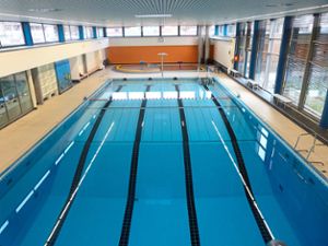 Auch das Schwimmbad neben der Sporthalle der GMS Althengstett wurde renoviert. Foto: Biermayer Foto: Schwarzwälder Bote