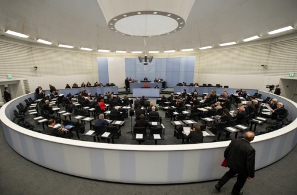 NSU-Akten aus dem Land: Ausschuss im Bundestag muss noch warten