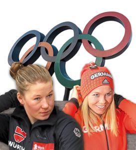 Sandra Ringwald (rechts) probiert das Olympia-Outfit an. Jana Fischer richtet die Haare. Sie sind bereit für die Olympischen Spiele. Foto: Schwarzwälder Bote