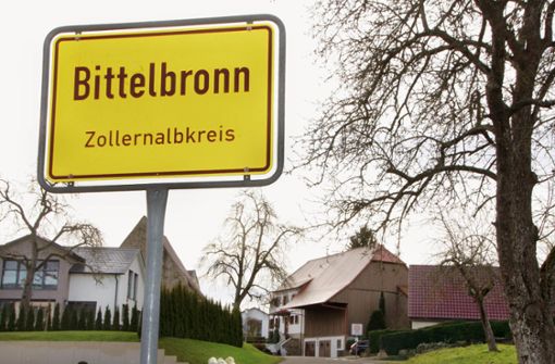 Das Ortsschild von Bittelbronn. Seit 1. Januar 1973 gehört das Dorf zur Stadt Haigerloch. Foto: Kost