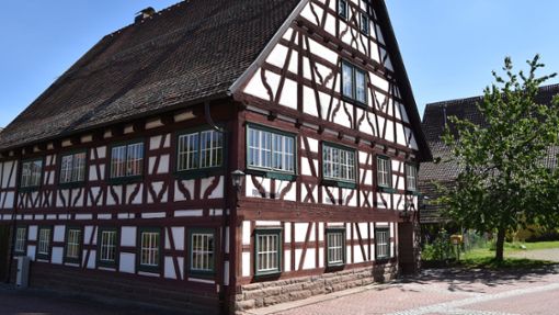 Die Gemeinde Epfendorf nimmt nur Sanierung ihrer Gebäude viel Geld in die Hand. Die Pro-Kopf-Verschuldung steigt dadurch. Foto: Wagner