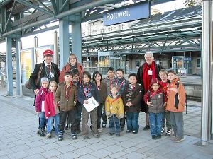 Die Reisegruppe am Rottweiler Bahnhof. Foto: privat Foto: Schwarzwälder-Bote