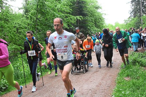 Mit einem Eröffnungs-Waldlauf über 5,3 Kilometer im Germanswald begann die 39. Offene Deutsche Meisterschaft der Transplantierten und Dialysepatienten. Foto: Schwarzwälder Bote