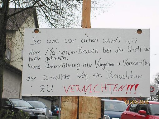 Ein bisschen sind sie in Bühlingen sauer auf die Stadtverwaltung. Sie sorgen sich um das Brauchtum, genauer: um das Maibaumaufstellen. Foto: Hauser