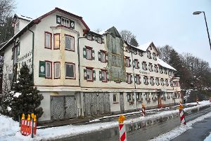 Das ehemalige Sonnenhotel in Obertal wird ab Montag gesichert. Foto: Braun Foto: Schwarzwälder-Bote