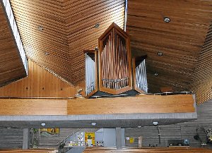 Ein Teil des Pfeifenwerks der alten Hornberger Orgel steht derzeit noch in der  katholischen Kirche in Tennenbronn. Das Instrument wird allerdings demnächst abgebaut Fotos: Gräff Foto: Schwarzwälder-Bote