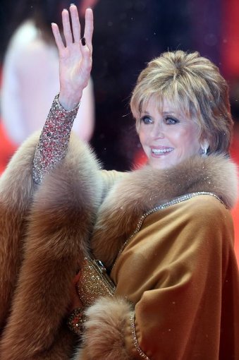 Kann diese Frau wirklich 75 sein? Schauspielerin Jane Fonda brachte ein wenig ... Foto: dpa