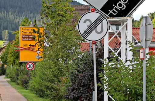 Verwirrende Tempo-30-Schilder sind in Baiersbronn derzeit das geringste Problem. Foto: Haier