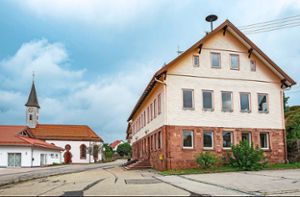 Das alte Rathaus in Würzbach könnte eines Tages zu Wohnraum für junge Leute umgemodelt werden. Foto: Fritsch