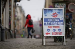 Staatsanwaltschaft Essen ermittelt: Corona-Testzentren frei erfunden – Frau angeklagt