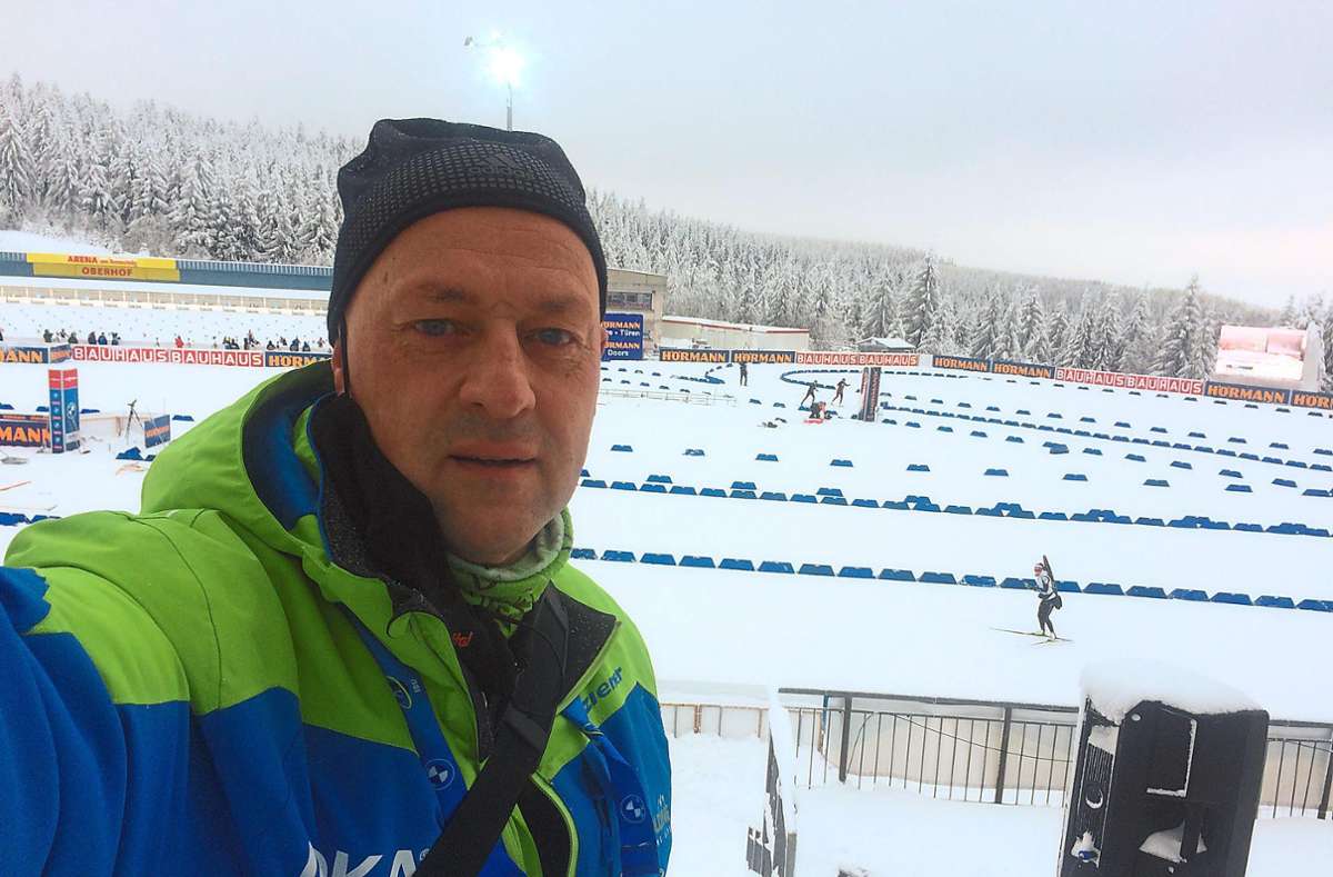 Jörg Claus beim Einsatz als Biathlonkampfrichter – hier in Oberhof. Foto: Claus