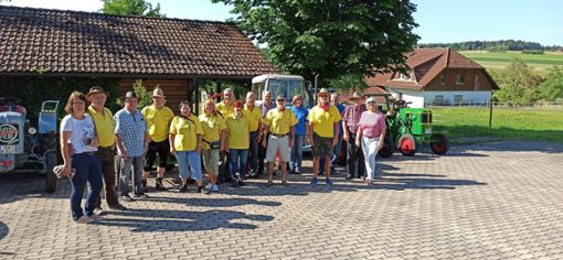 Die Traktorfreunde Harthausen waren auf einer zweitägigen Ausfahrt.Foto: Traktorfreunde Foto: Schwarzwälder Bote