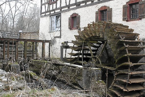 Nachdem das Wehr gebrochen ist, steht die Drehersche Mühle still.  Foto: Schmidt