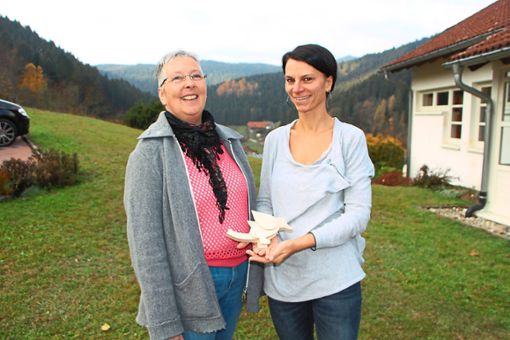 Die neuen Trauerbegleiterinnen  Angelika Brüstle (links) und Manuela Lehmann. Foto: Weis Foto: Schwarzwälder Bote