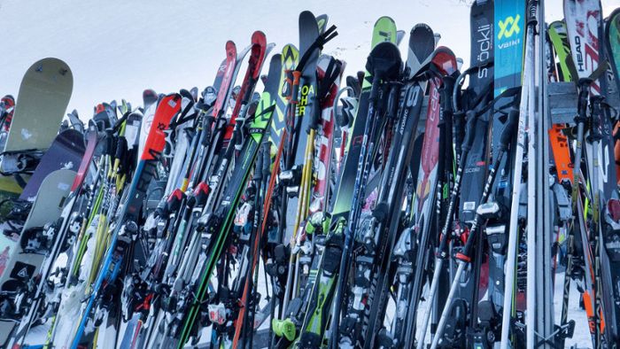 Skidiebstahl in großem Stil – Baden-Württemberger festgenommen