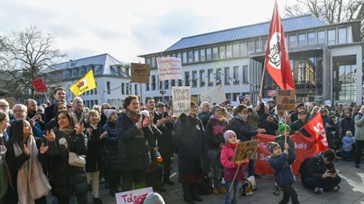 Ritter hatte auch Kritik an den bundesweiten Demos gegen rechts geführt – hier die Kundgebung  in Lahr am 3. Februar. Foto: Baublies