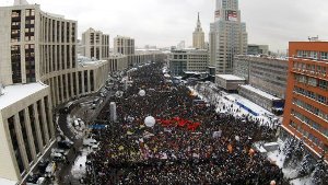 Zehntausende bei Protesten in Moskau
