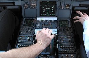 Der Co-Pilot der abgestürzten Germanwings-Maschine war laut Staatsanwaltschaft nicht flugtauglich.  Foto: dpa-Zentralbild/euroluftbild.de