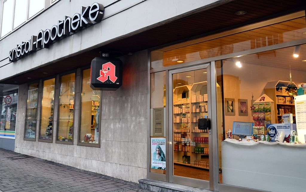 Die Kristall-Apotheke in der Neckarstraße ist eine von bisher drei Apotheken in der Kernstadt. Mit der Neckar-Apotheke kommt eine weitere Konkurrenz Mitte 2018. Foto: Hopp Foto: Schwarzwälder Bote