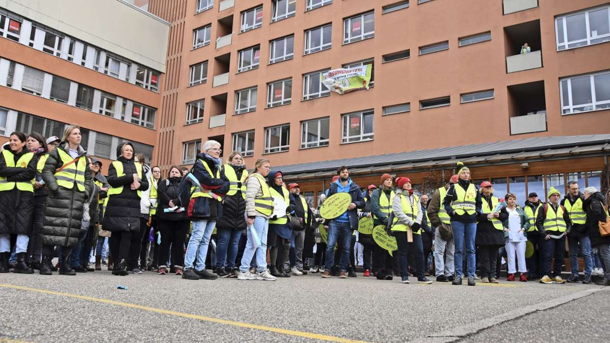 80 Beschäftigte legen Arbeit nieder: So hat sich der Streik am Lahrer Klinikum ausgewirkt