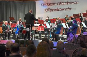 Der Schützen-Musikverein Kippenheimweiler spielte unter dem Motto Stars and Stripes in der Kaiserwaldhalle. Foto: Wendling