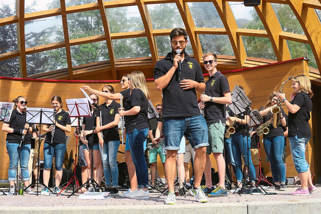 Die Stadtmusik Schramberg trat  am Wochenende in der Konzertmuschel des Oberstdorfer Kurparks auf. Foto: Stadtmusik Foto: Schwarzwälder Bote