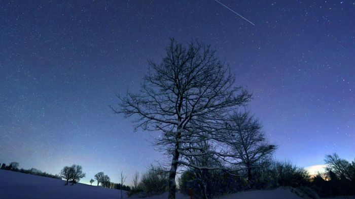 Verglühende Meteore: Sternengucker müssen hoch hinaus