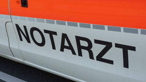 Bei einem Zusammenstoß von zwei Autos an einer Kreuzung in Reutlingen sind drei Menschen verletzt worden (Symbolfoto). Foto: IMAGO/Fotostand/IMAGO/Fotostand / Gelhot