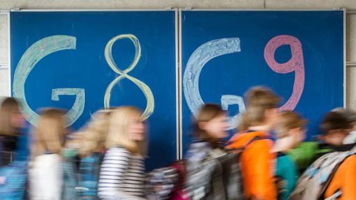 Von G8 zu G9 – vielen Schülern könnte ein weiteres Jahr auf dem Gymnasium den Schulalltag entzerren. Foto: Armin Weigel/dpa