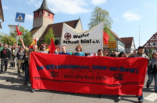 Demo gegen Rechts: Am Sonntag gingen die Winterbacher auf die Straße  Foto: Beytekin