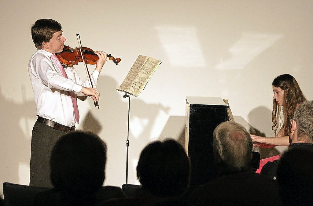 Dornhan: Violine und Klavier in perfekter Harmonie
