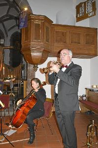 Das Manfredini-Consort stimmte die Besucher in der Althengstetter Markuskirche auf Weihnachten ein.  Foto: Bausch Foto: Schwarzwälder-Bote