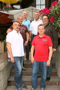 Jürgen Fleig, Michael Raißle, Jürgen Hund, Uwe Schneider, Robert Eichhorn und Manfred Fleig (von links). Foto: Eberl Foto: Schwarzwälder-Bote