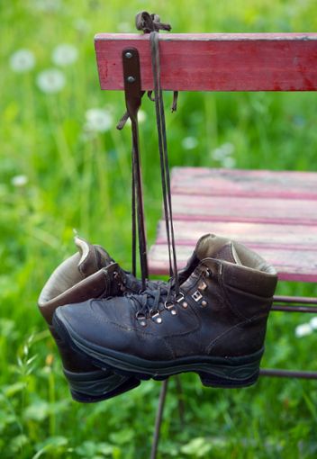 Die Stiefel schnüren heißt es wieder beim Schwäbischen Albverein. Foto: Pleul Foto: Schwarzwälder Bote