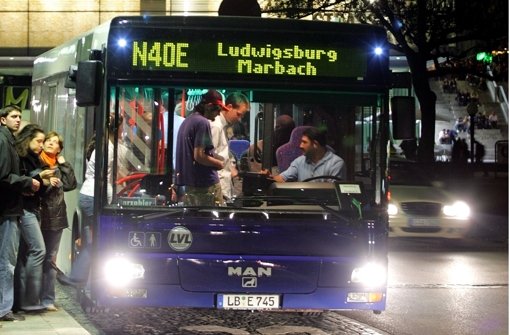 Bald auch in Böblingen und Renningen: Der Nachtbus wird in den Nächten der Wochenenden und vor Feiertagen gegen 2.30, 3.30 und 4.30 Uhr in Böblingen Richtung Renningen abfahren und gegen 2.50, 3.50 und 4.50 Uhr von Renningen aus zurückkehren. Foto: StN