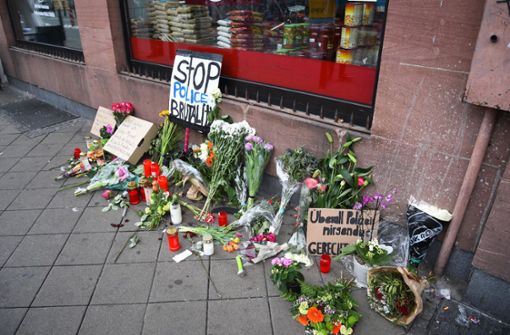 Ein Mann war Anfang Mai bei einer Polizeikontrolle in der Mannheimer Innenstadt zusammengebrochen, später starb er im Krankenhaus. Foto: dpa/René Priebe