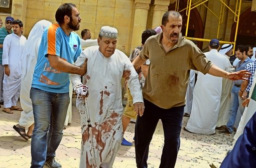 Der Anschlag in Kuwait hatte schlimme Folgen. Jetzt wurden erste Verdächtige festgenommen.  Foto: EPA