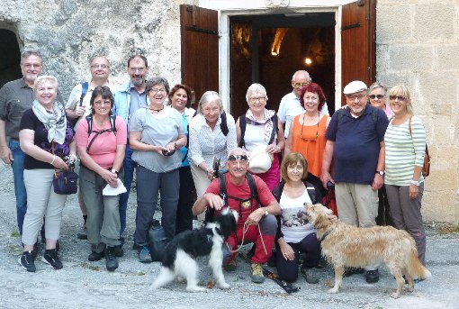 Die Gruppe mit Fernando Galetti und den Gästen aus Rottweil bei der Kirche Madonna d’Appari Foto: Friederichs Foto: Schwarzwälder-Bote