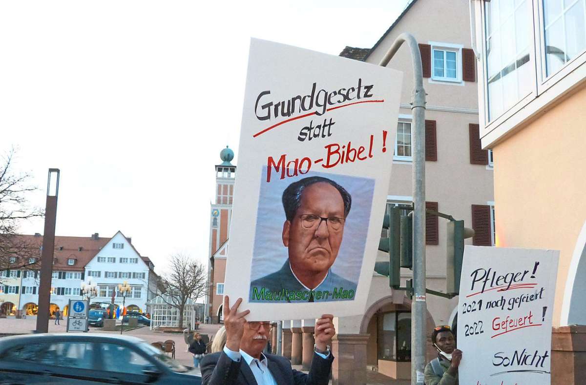 Auch der AfD-Politiker Günther Schöttle, Sprecher des Kreisverbands Calw/Freudenstadt, nahm an der Demonstration teil.